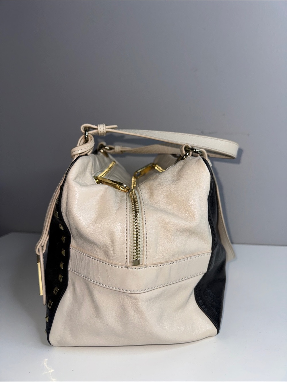 Badgley Mischka Studded Leather Satchel Tote Bag Black & Cream Colorblock - Picture 4 of 17